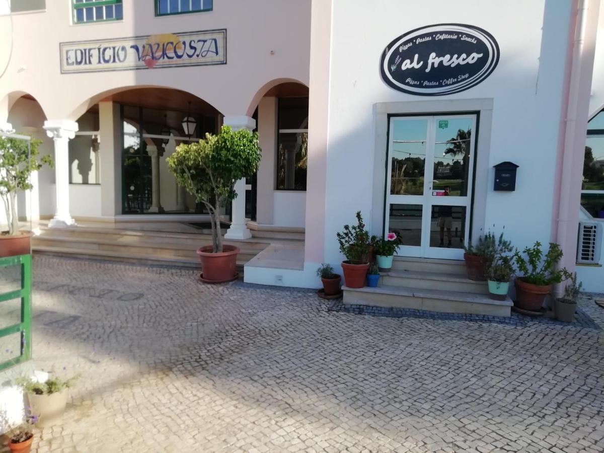 Vau Sea View, T2 Apartment, Close To Beach,Ideal For Families Portimão Buitenkant foto
