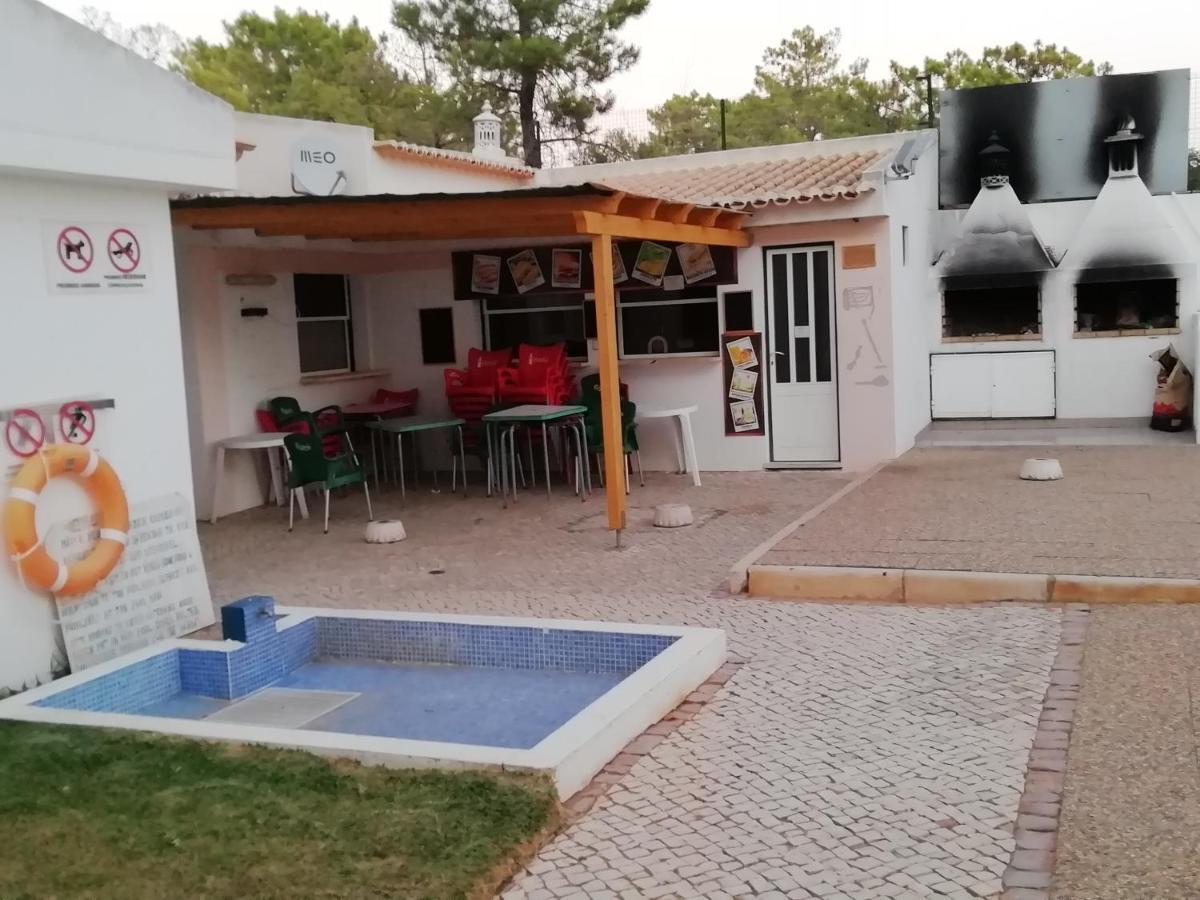 Vau Sea View, T2 Apartment, Close To Beach,Ideal For Families Portimão Buitenkant foto